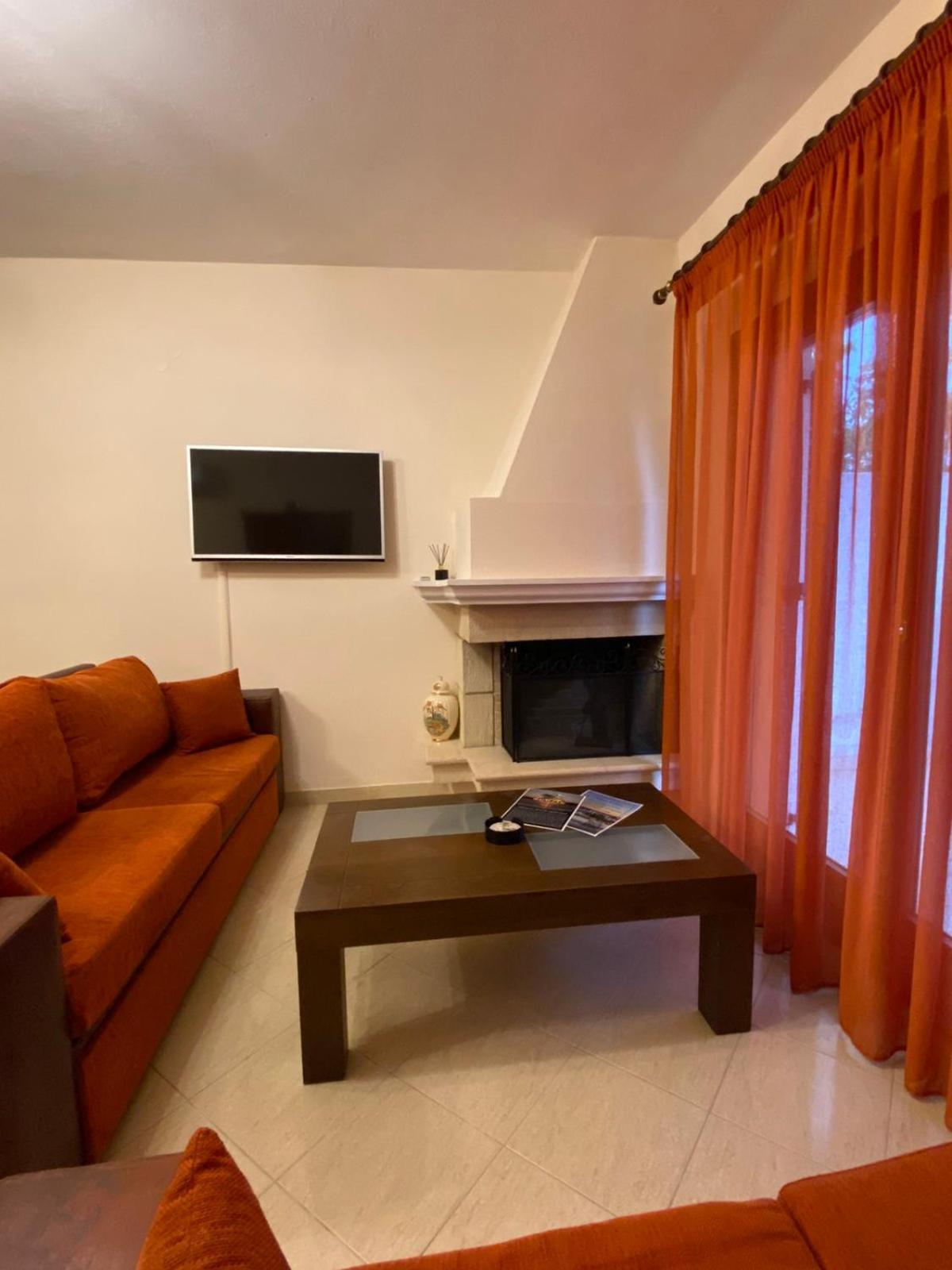 Filidas Apartments Skiathos Town Bagian luar foto