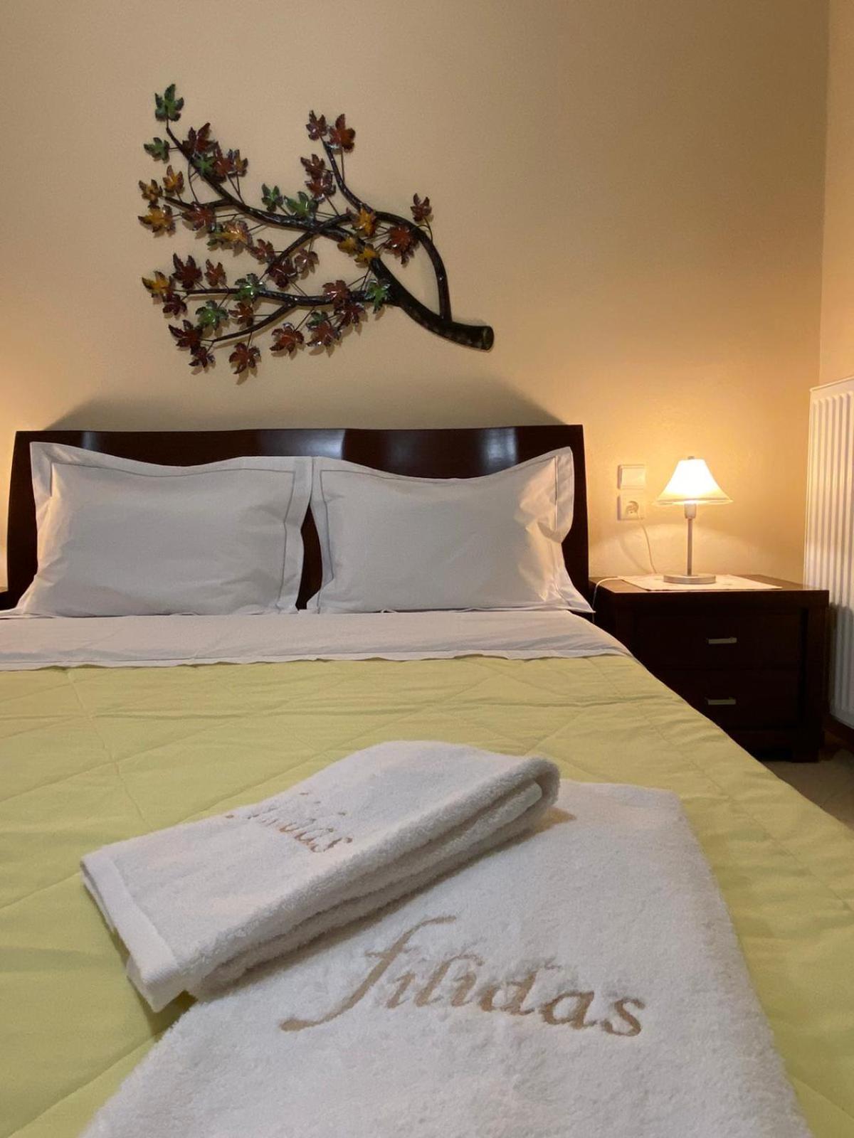 Filidas Apartments Skiathos Town Bagian luar foto