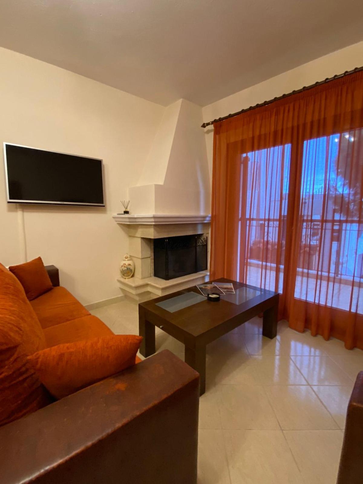 Filidas Apartments Skiathos Town Bagian luar foto