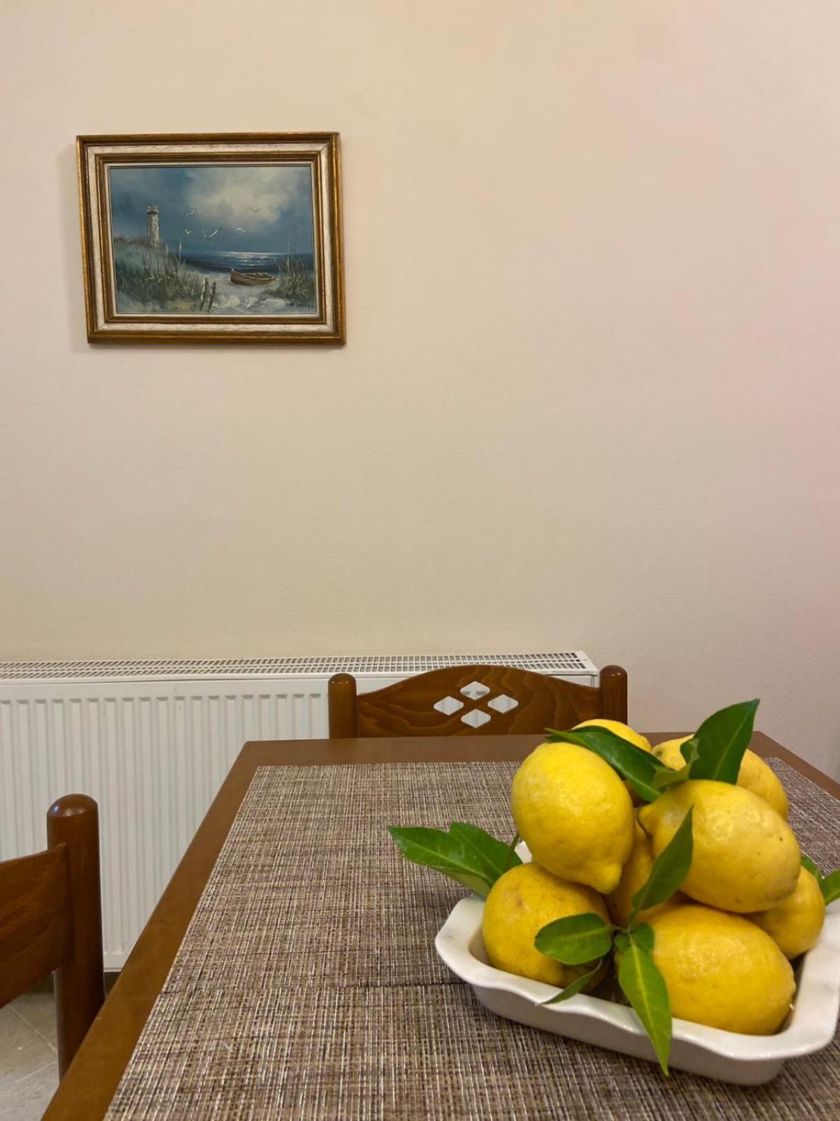 Filidas Apartments Skiathos Town Bagian luar foto