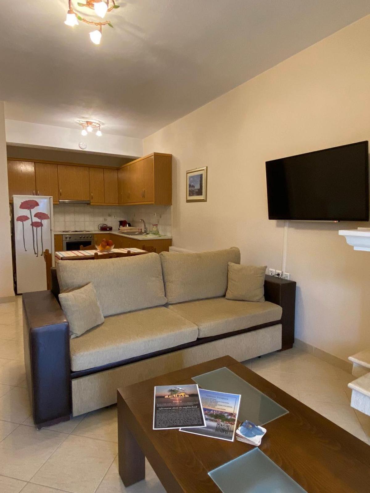 Filidas Apartments Skiathos Town Bagian luar foto