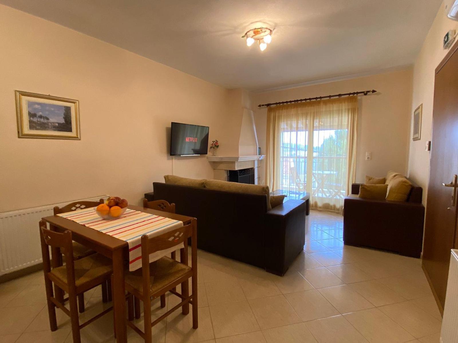 Filidas Apartments Skiathos Town Bagian luar foto