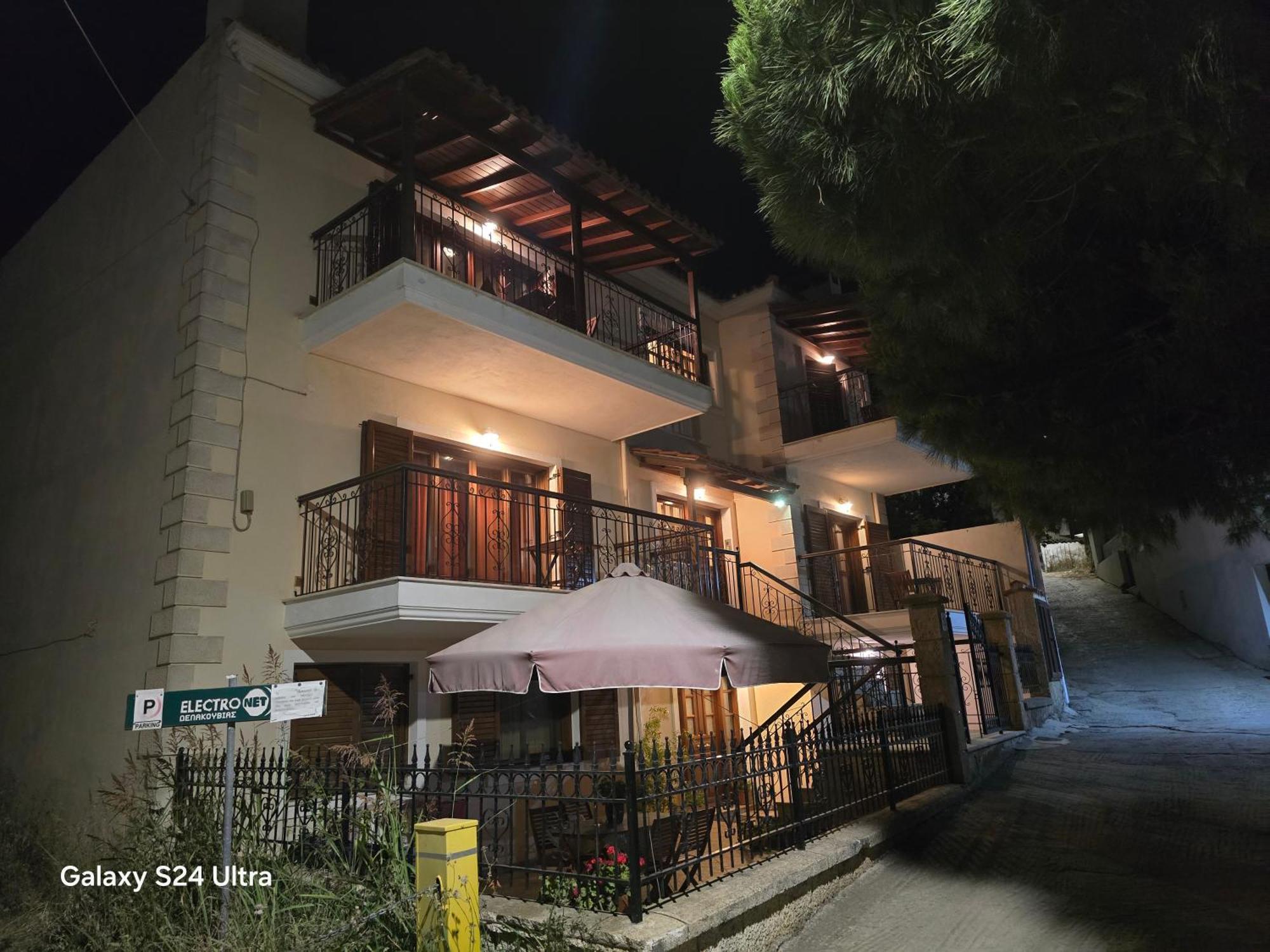 Filidas Apartments Skiathos Town Bagian luar foto