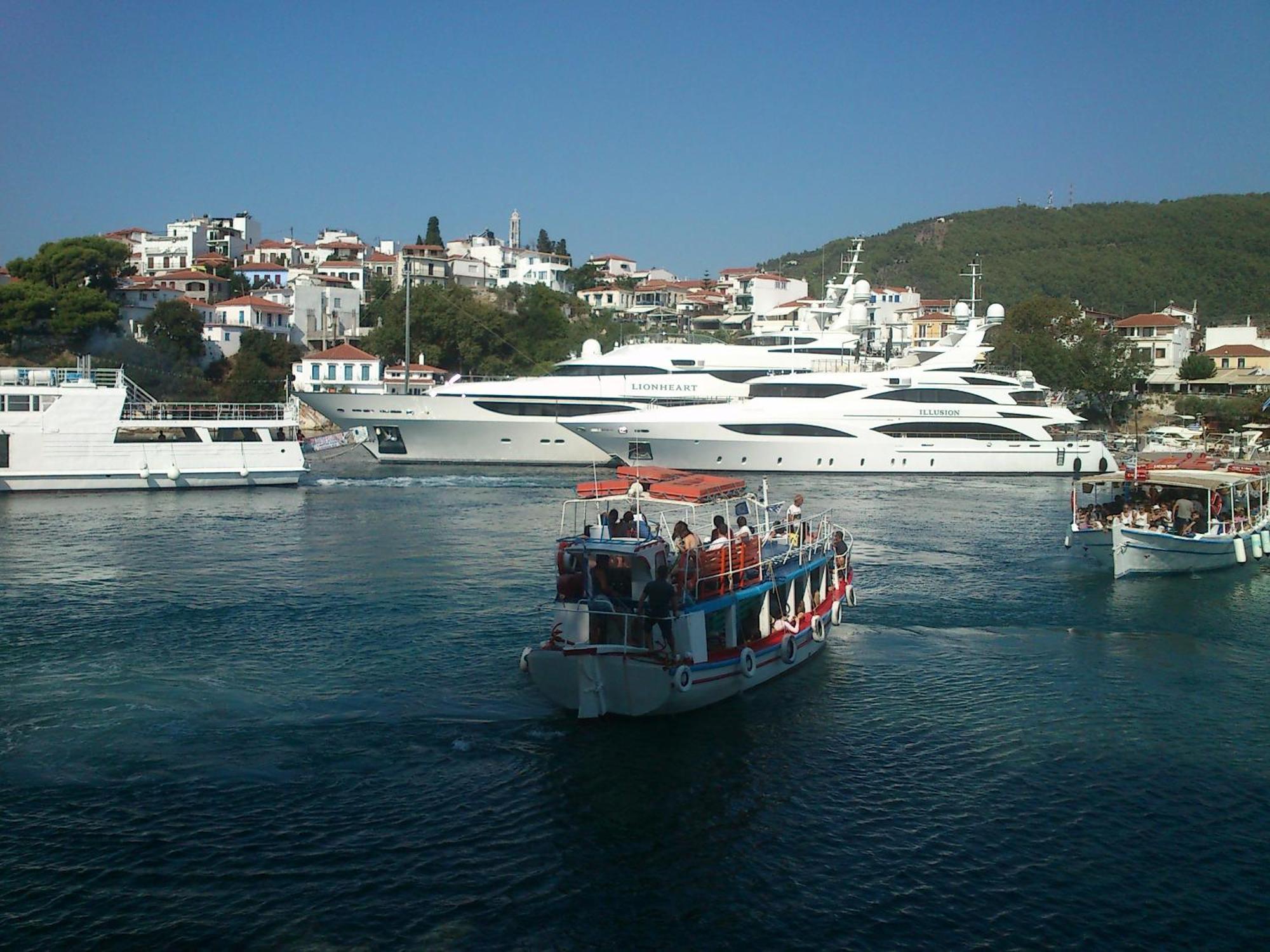 Filidas Apartments Skiathos Town Bagian luar foto